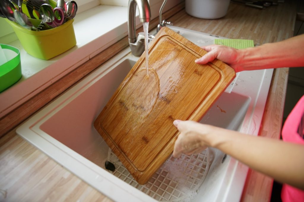 10 وسیله ای که نباید هرگز در ماشین ظرفشویی بوش خود قرار دهید!